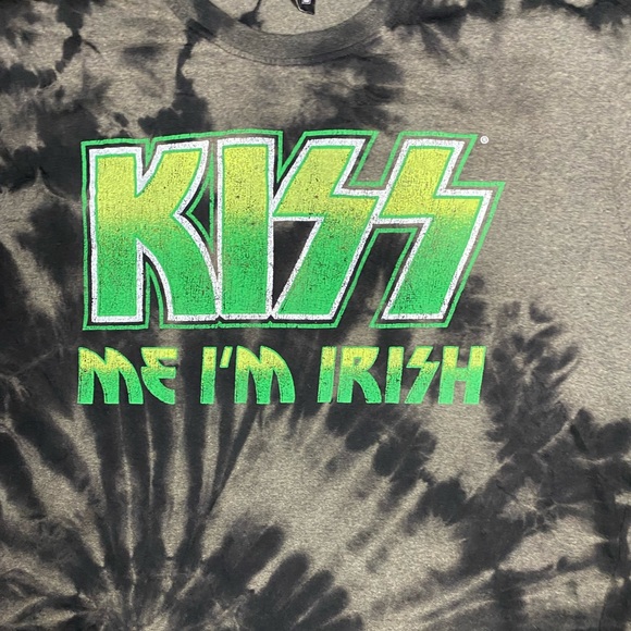 Kiss Reverse Dye Tee - Picture 5 of 7